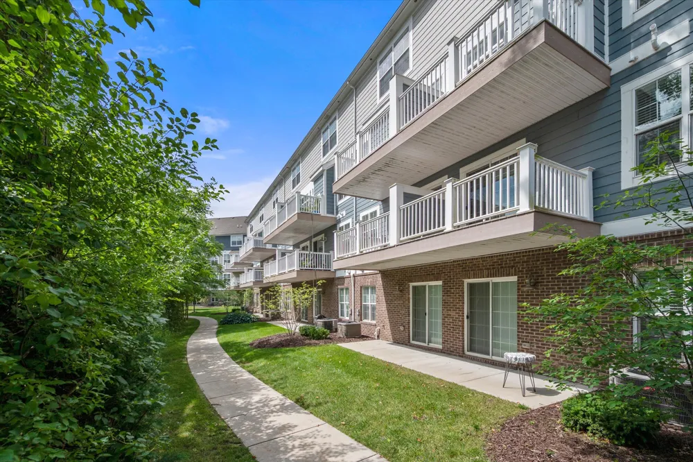 2557 W Towne Street Ann Arbor, MI 48103