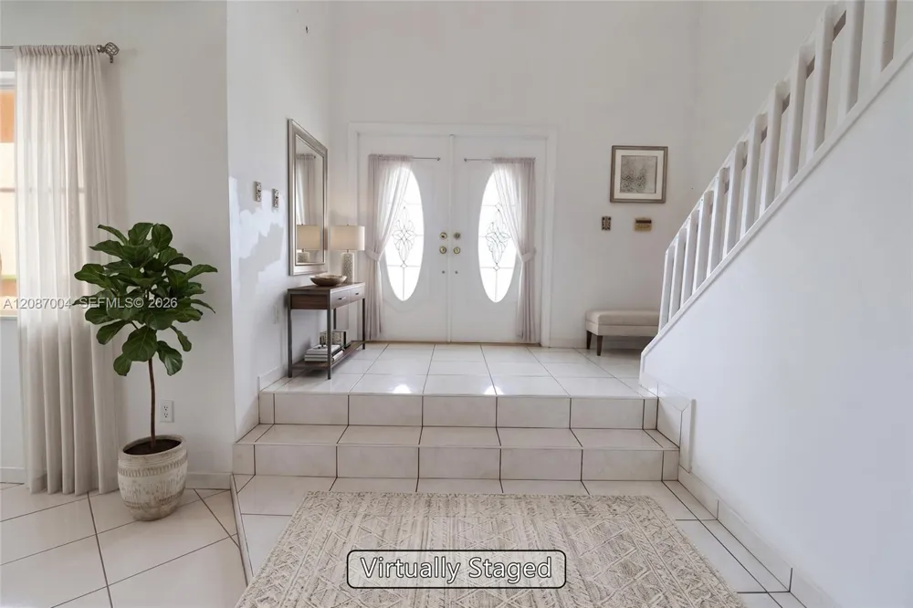 14203 SW 35th St Miami, FL 33175