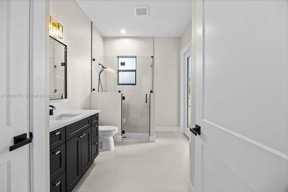 10630 Sugar Pine Dr Fort Pierce, FL 34945