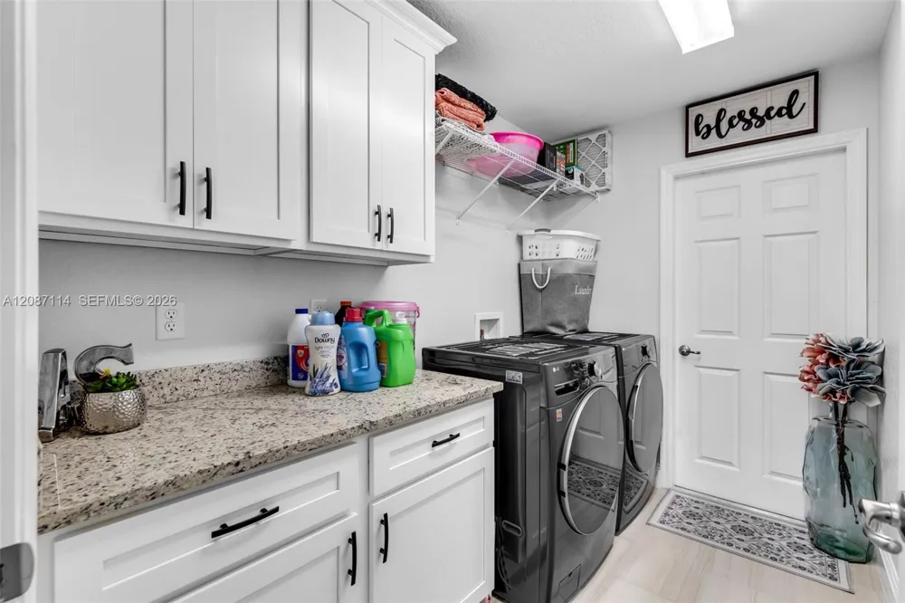 13822 SW 61 Pl Rd ocala, FL 34481