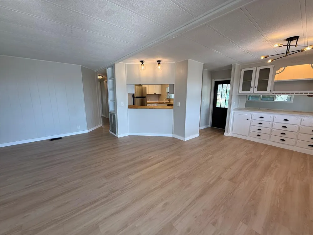 6710 36TH AVENUE E #32 Palmetto, FL 34221
