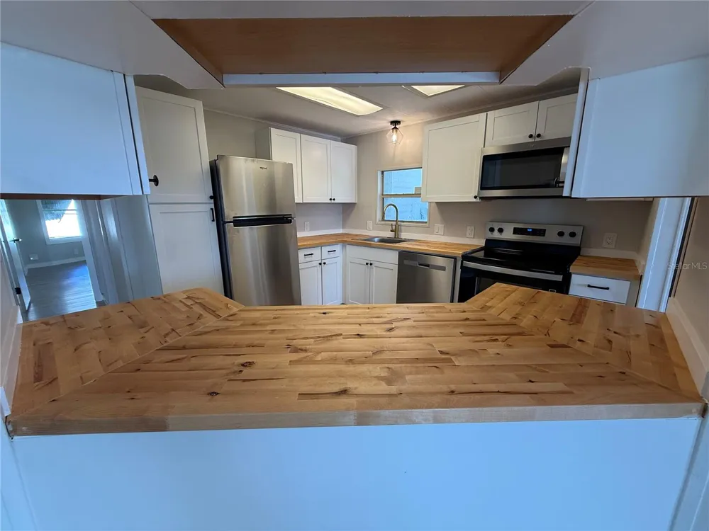6710 36TH AVENUE E #32 Palmetto, FL 34221