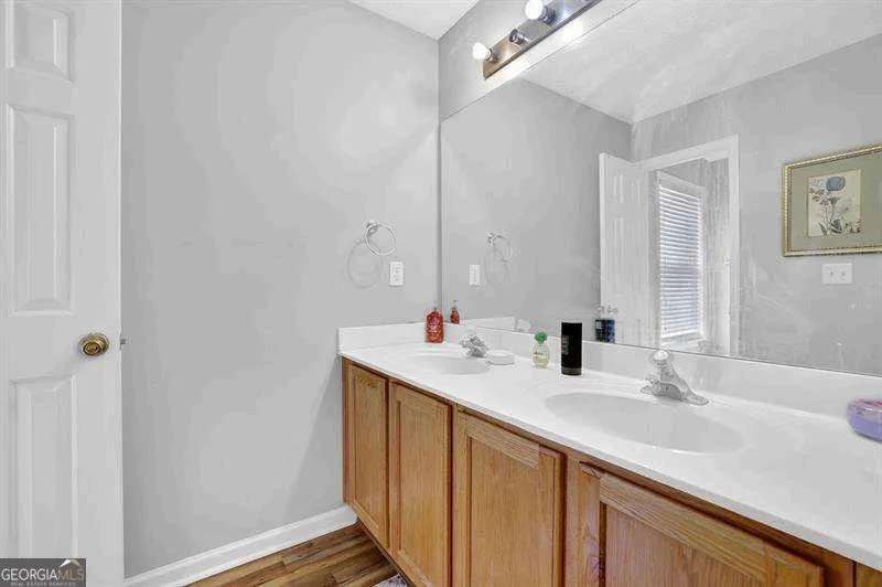 1208 Everwood DR SW Marietta, GA 30008