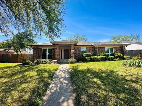 3117 Kingswood Drive