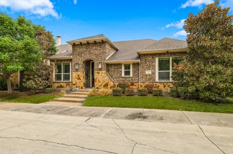 405 Sir Torin Lane