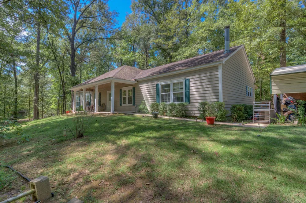 891 Linton Bellevue Road Benton, LA 71006