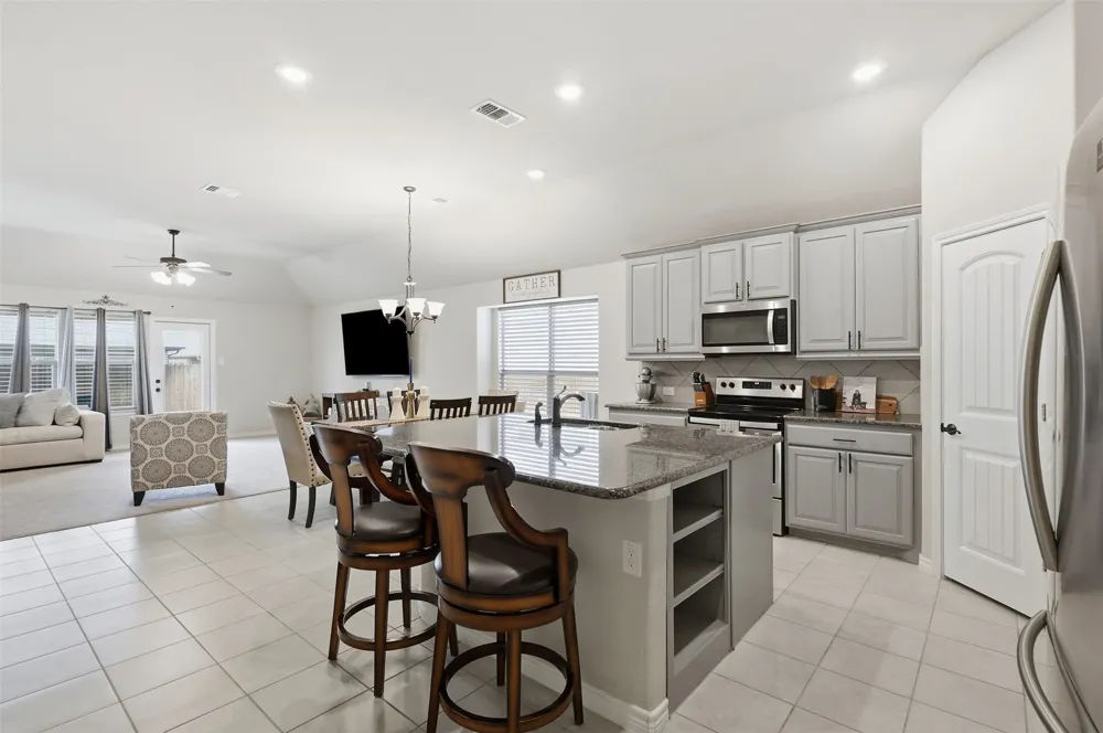 4153 Mountain Meadow Road Fort Worth, TX 76036