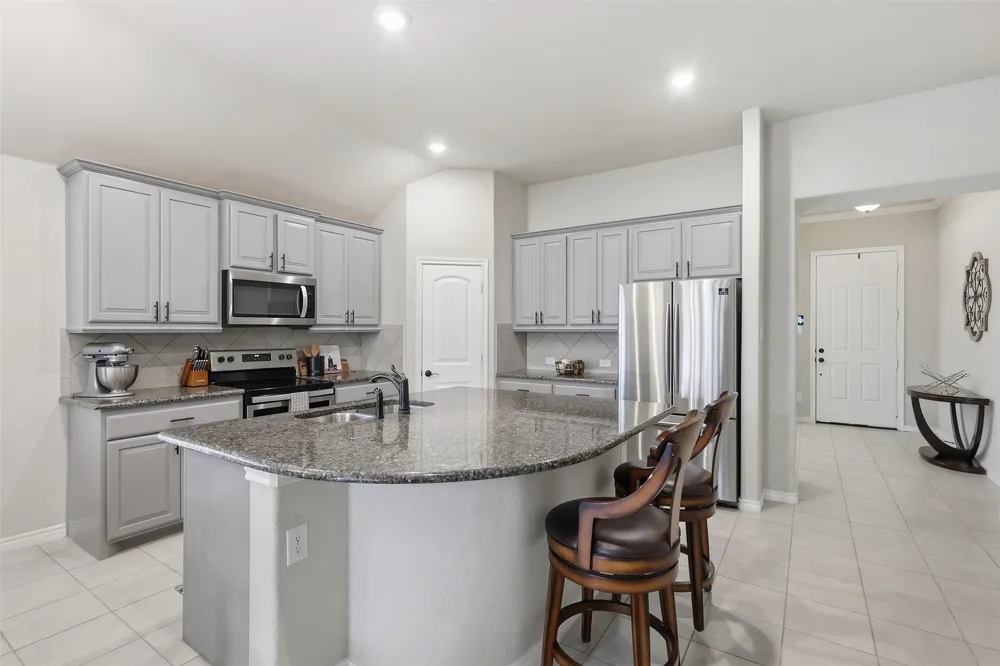 4153 Mountain Meadow Road Fort Worth, TX 76036