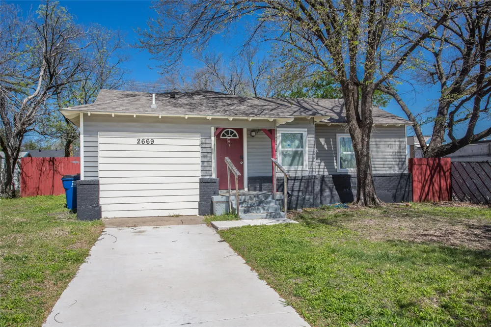 2669 Marfa Avenue Dallas, TX 75216