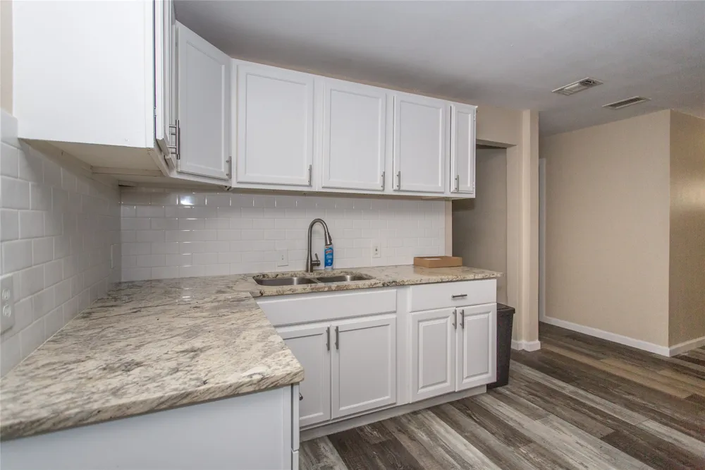 2669 Marfa Avenue Dallas, TX 75216