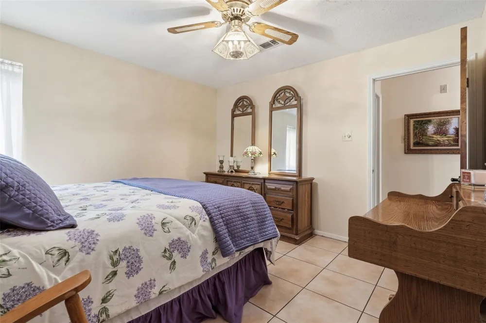3508 Camelot Street Baytown, TX 77521
