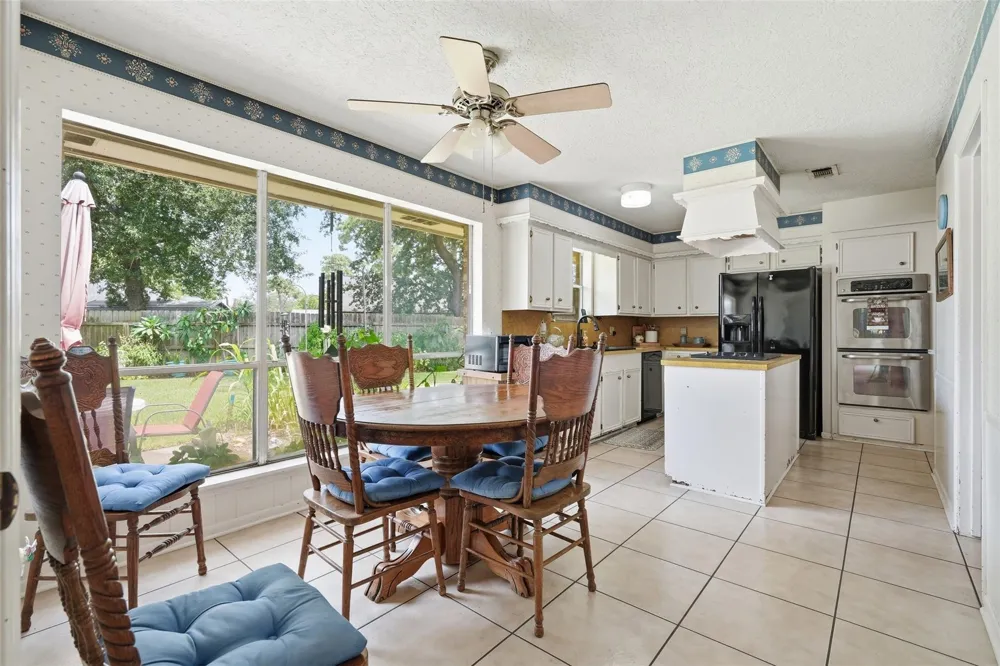 3508 Camelot Street Baytown, TX 77521