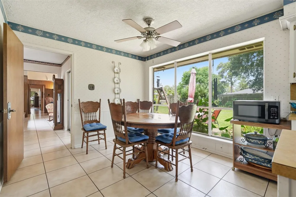 3508 Camelot Street Baytown, TX 77521