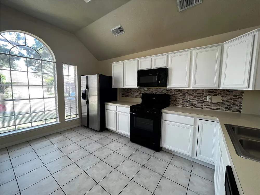 11607 Lennington Lane Houston, TX 77064