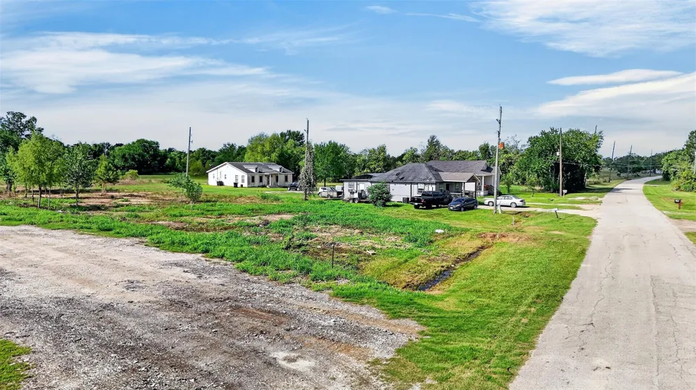4207 Eleventh Street Brookshire, TX 77423