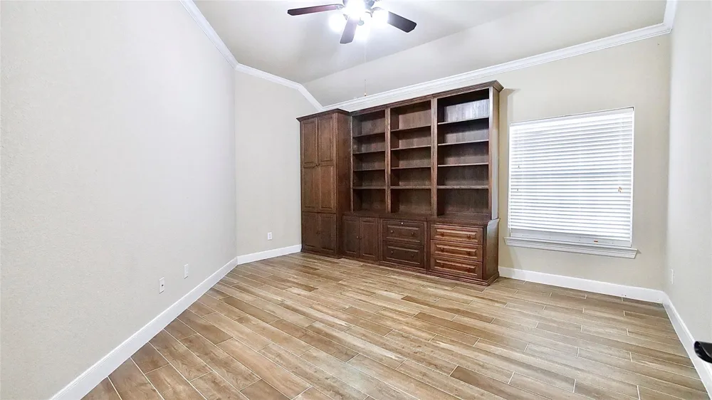 8303 Crescent Knolls Drive Richmond, TX 77406