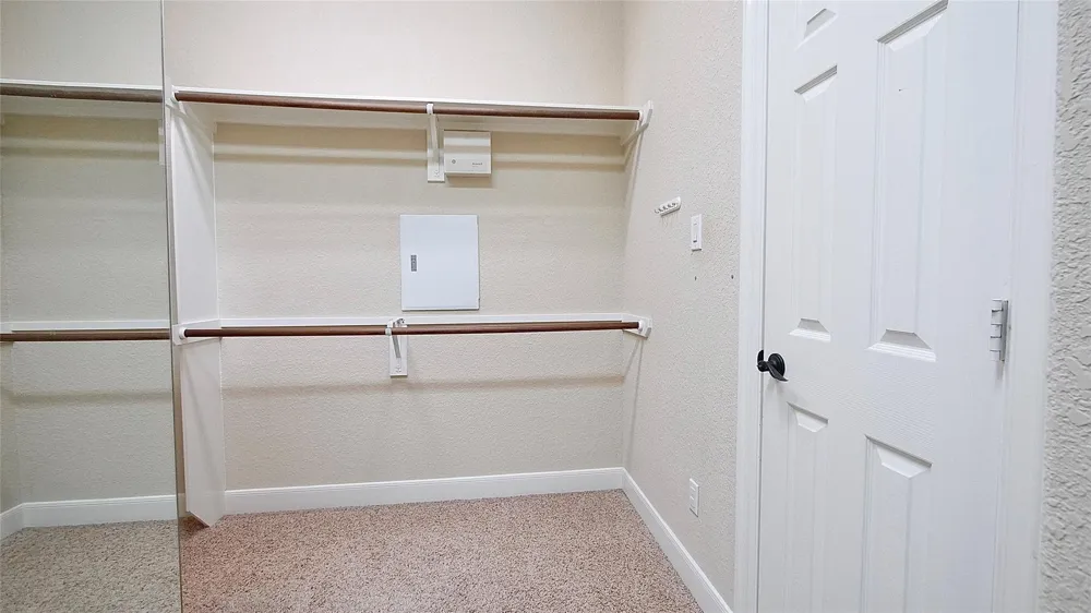 8303 Crescent Knolls Drive Richmond, TX 77406