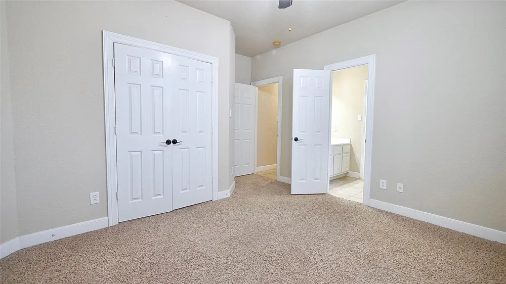 8303 Crescent Knolls Drive Richmond, TX 77406