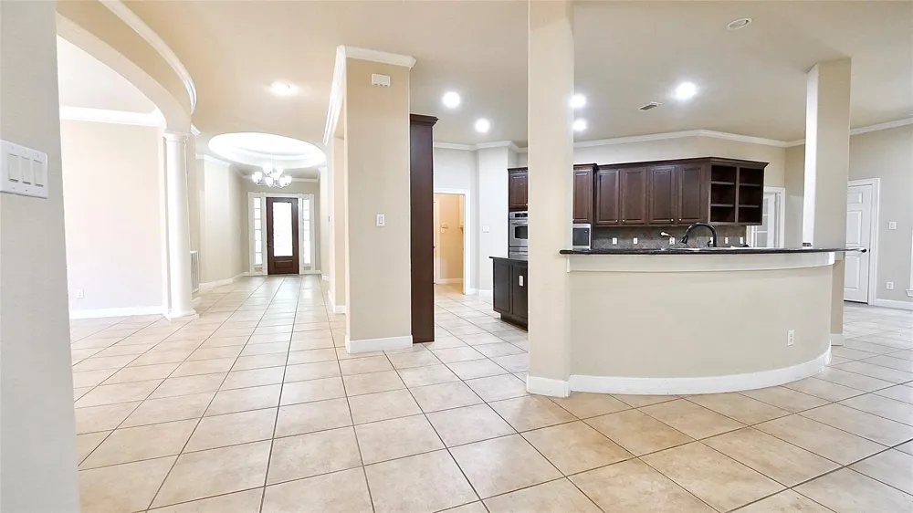 8303 Crescent Knolls Drive Richmond, TX 77406
