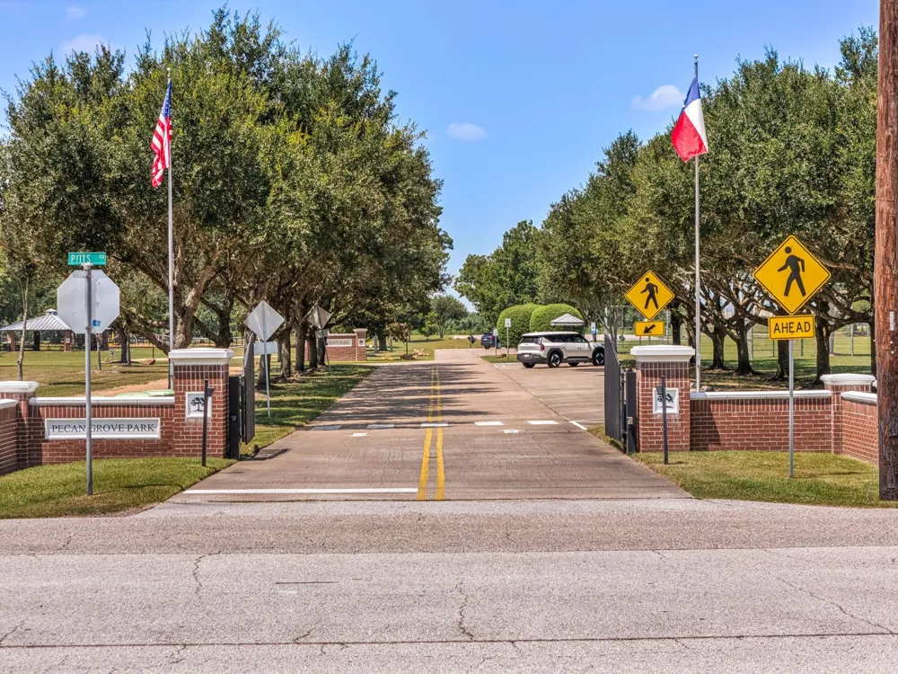 1727 Mayweather Lane Richmond, TX 77406