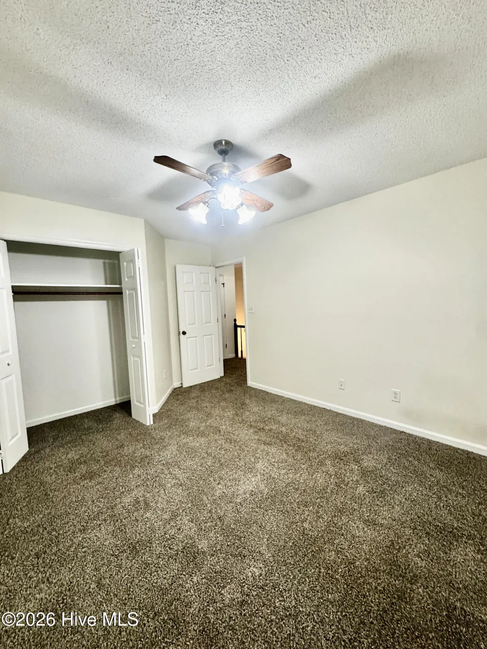 151 Raintree Circle Jacksonville, NC 28540
