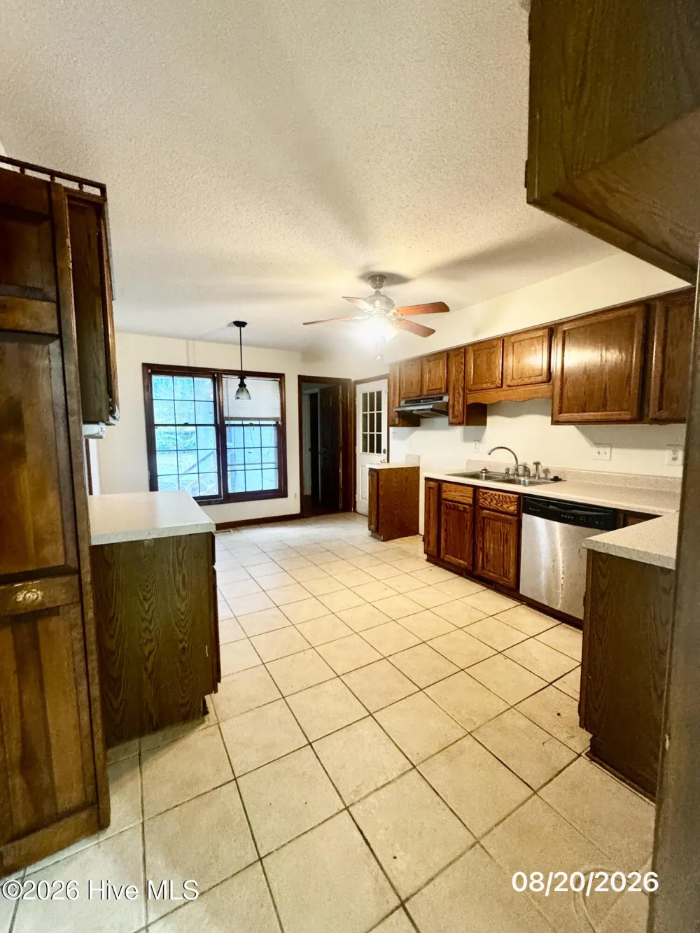 151 Raintree Circle Jacksonville, NC 28540