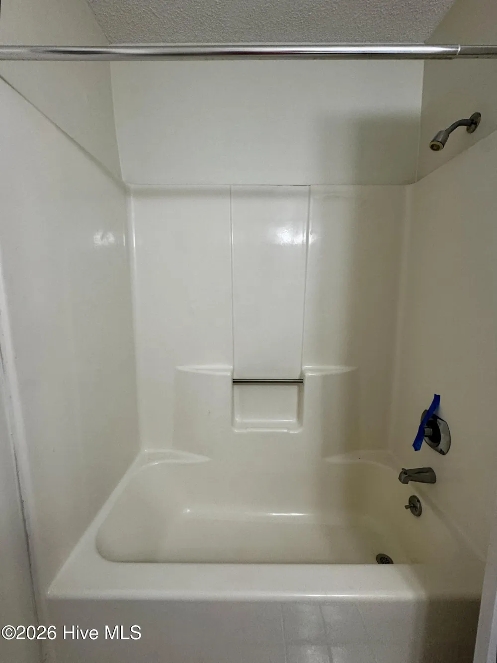 151 Raintree Circle Jacksonville, NC 28540