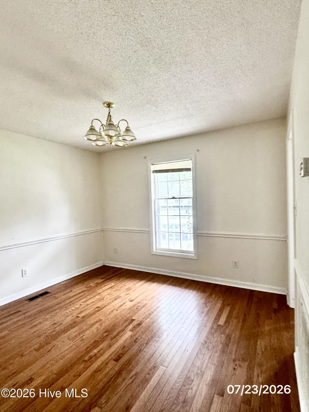 151 Raintree Circle Jacksonville, NC 28540