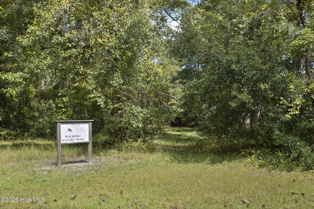 310 Bear Run Jacksonville, NC 28540