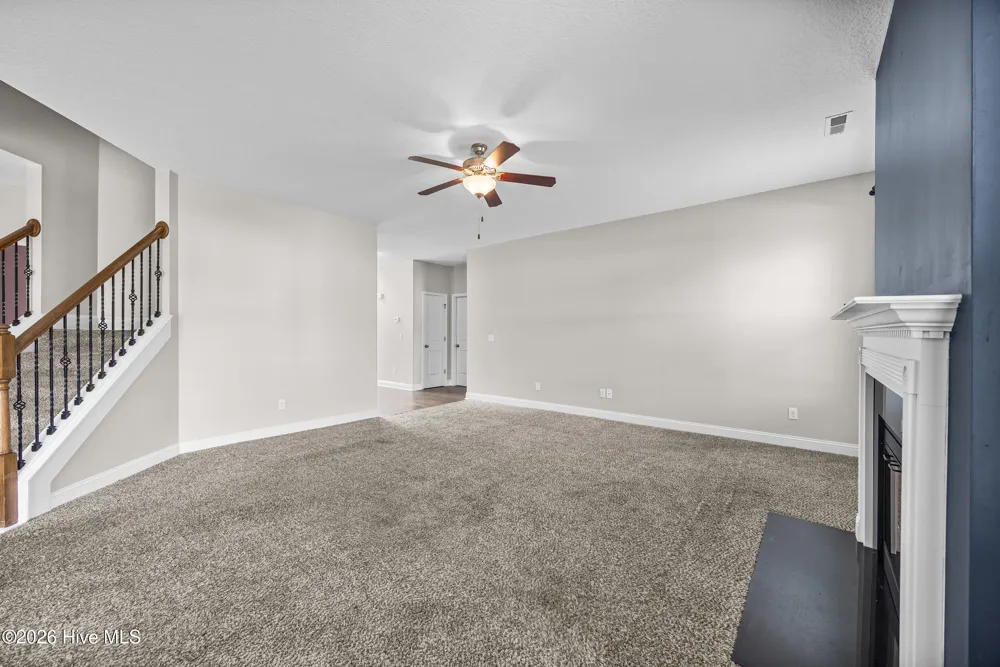 310 Bear Run Jacksonville, NC 28540