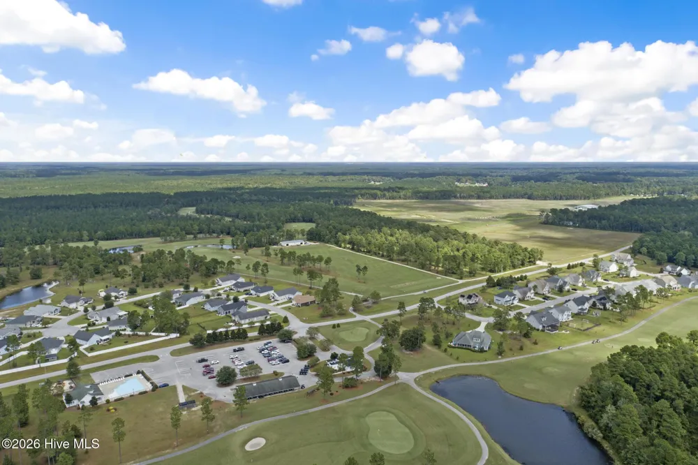 310 Bear Run Jacksonville, NC 28540