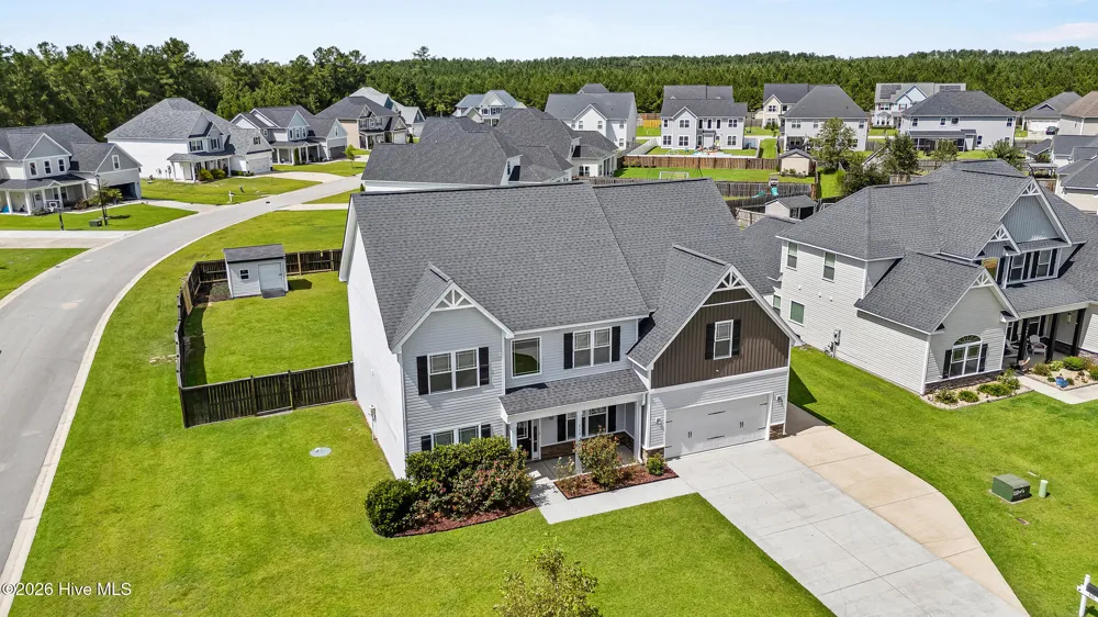 310 Bear Run Jacksonville, NC 28540
