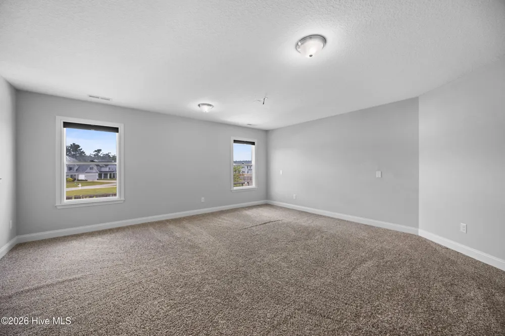 310 Bear Run Jacksonville, NC 28540
