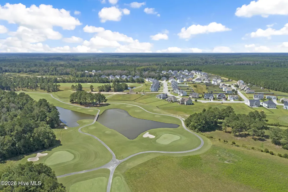 310 Bear Run Jacksonville, NC 28540