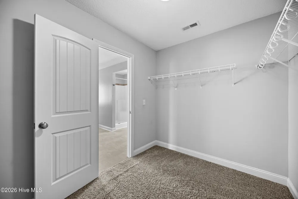 310 Bear Run Jacksonville, NC 28540