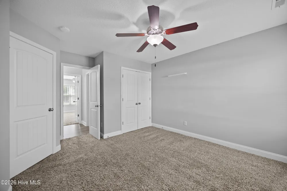 310 Bear Run Jacksonville, NC 28540