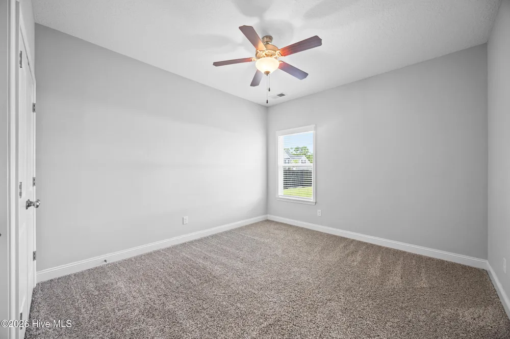 310 Bear Run Jacksonville, NC 28540