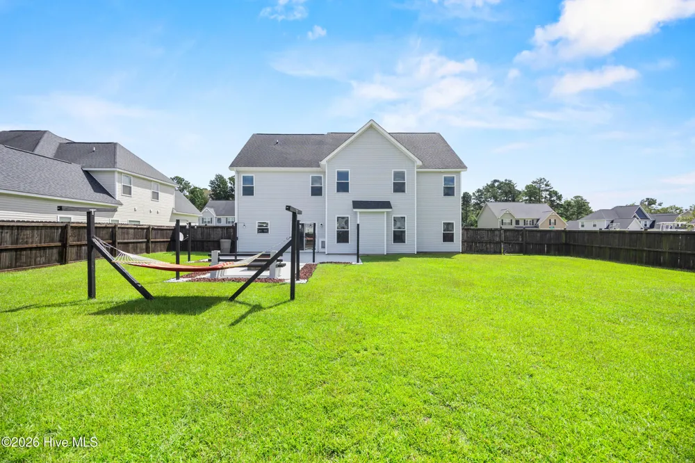 310 Bear Run Jacksonville, NC 28540