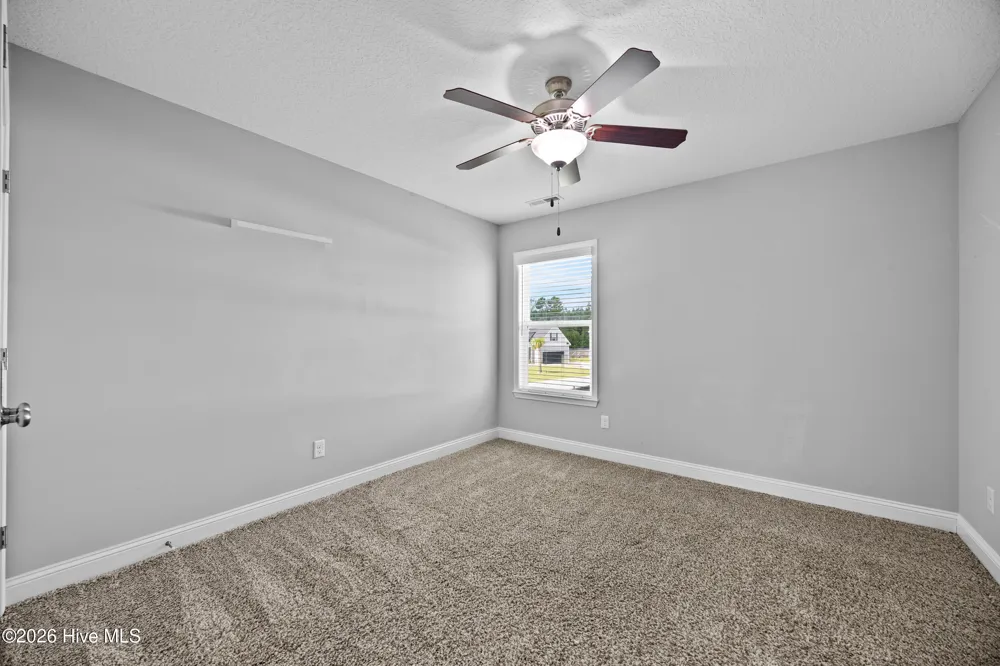 310 Bear Run Jacksonville, NC 28540