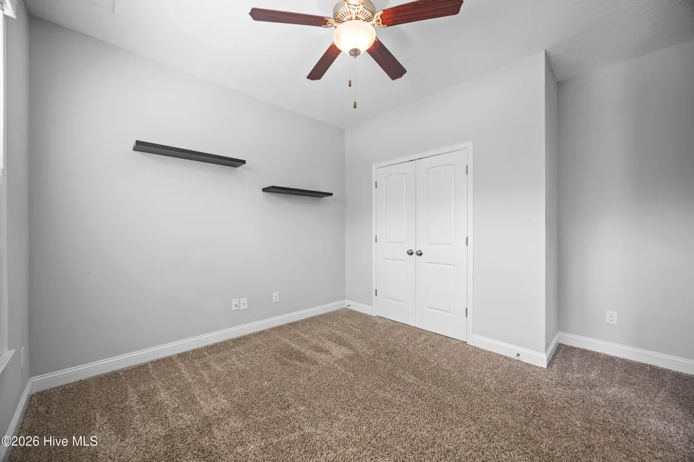 310 Bear Run Jacksonville, NC 28540