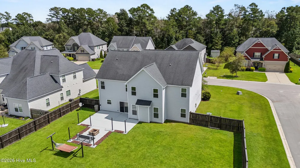310 Bear Run Jacksonville, NC 28540