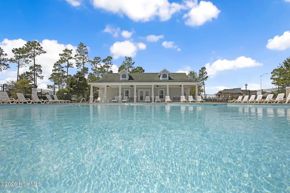 310 Bear Run Jacksonville, NC 28540