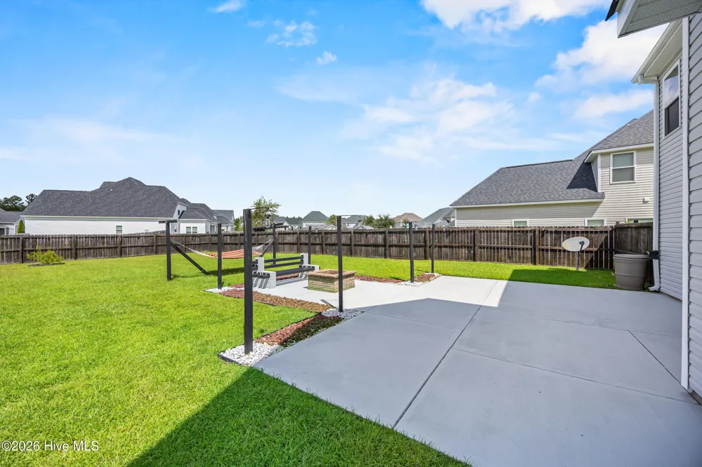 310 Bear Run Jacksonville, NC 28540