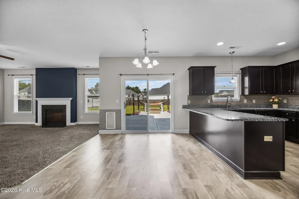 310 Bear Run Jacksonville, NC 28540