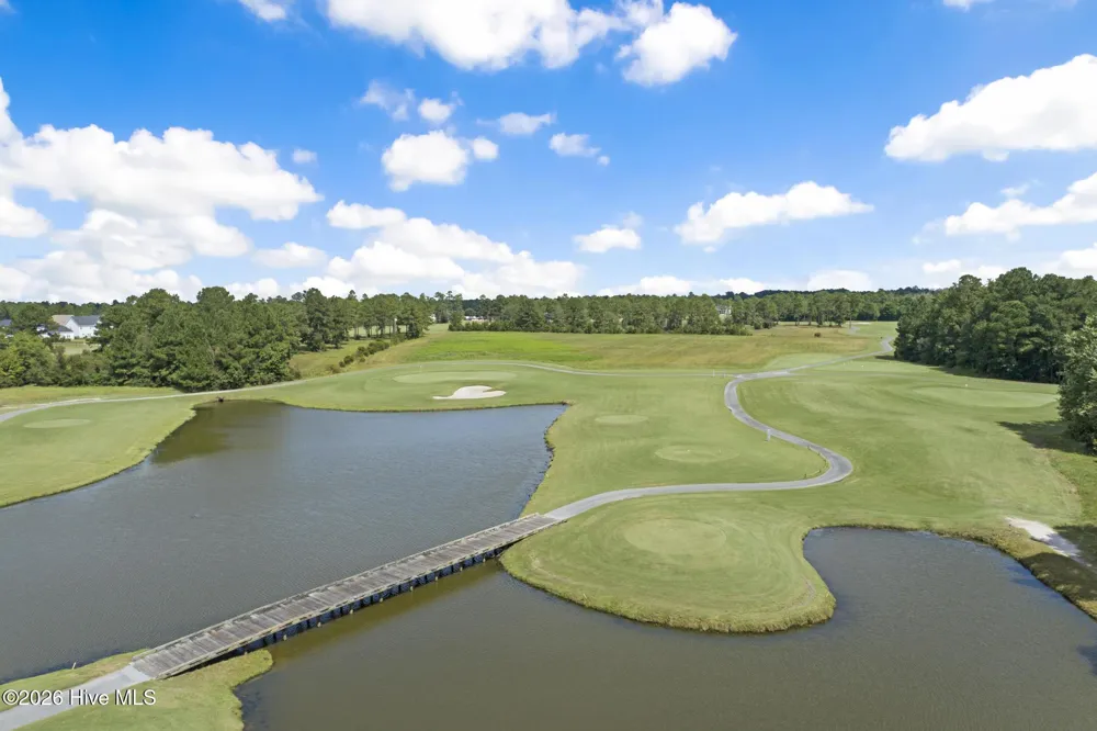 310 Bear Run Jacksonville, NC 28540