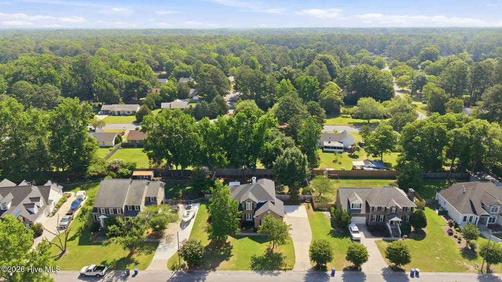 321 Mary Beth Drive Greenville, NC 27858