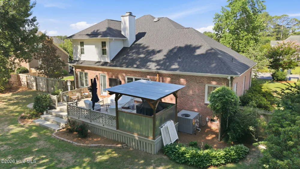 321 Mary Beth Drive Greenville, NC 27858