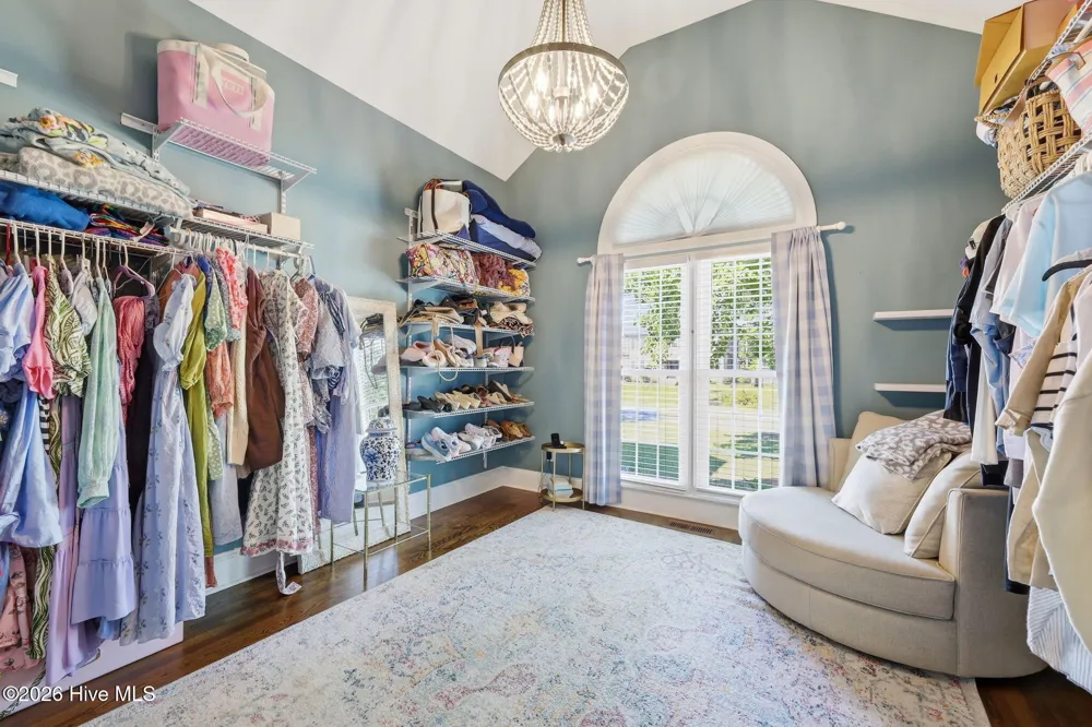 321 Mary Beth Drive Greenville, NC 27858