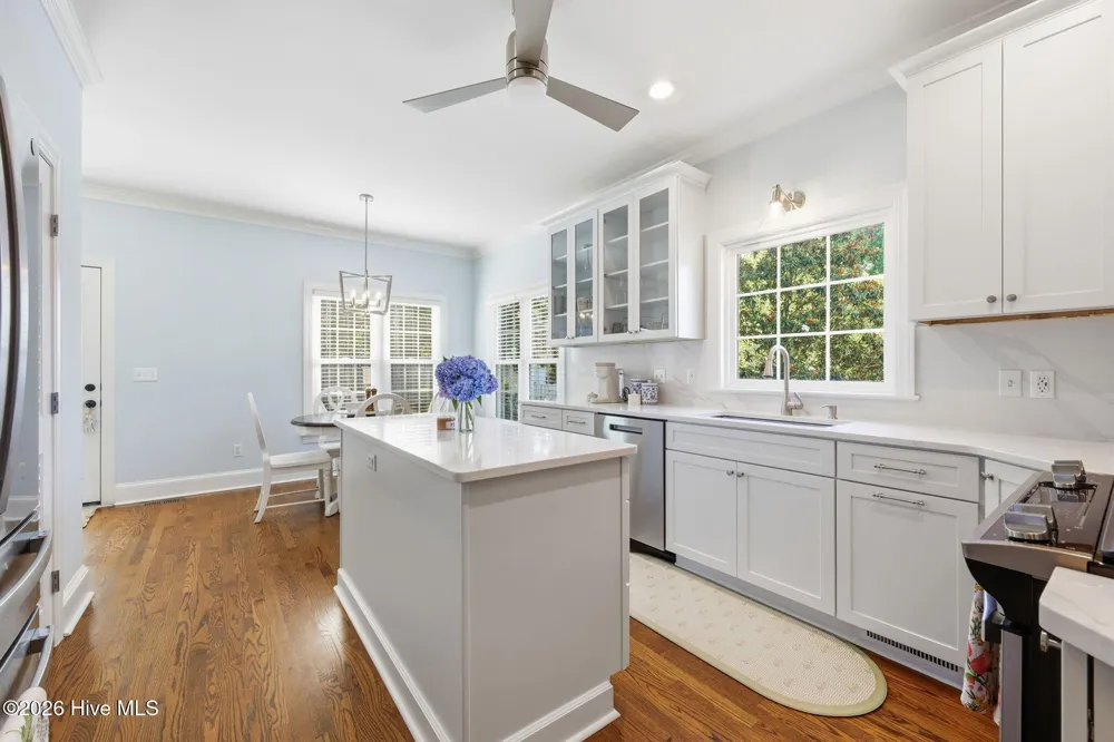 321 Mary Beth Drive Greenville, NC 27858