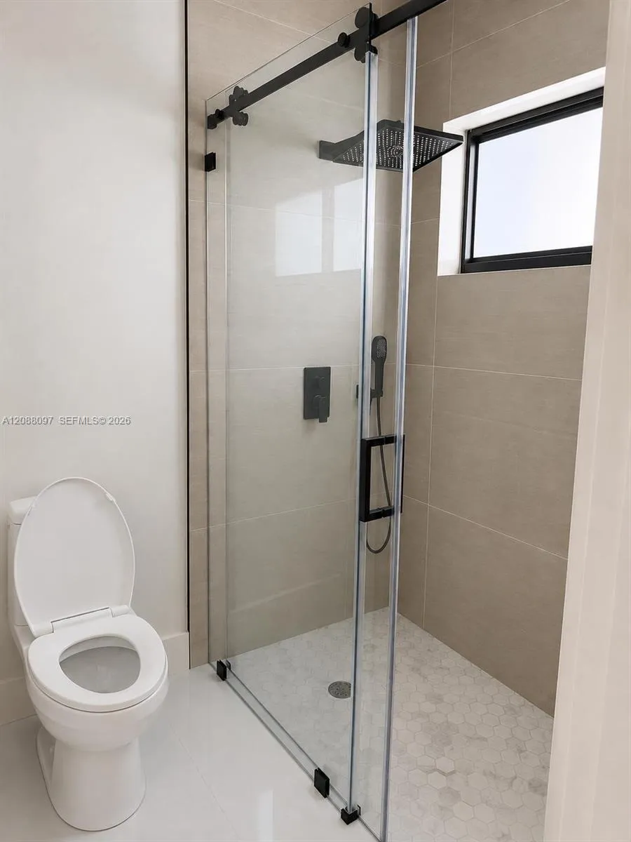 15337 SW 80th Ln Miami, FL 33193